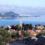 Appartamento By The Sea Slatine, Ciovo - 7512